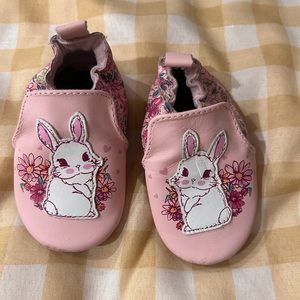 Robeez Baby Shoes 0-6 months
